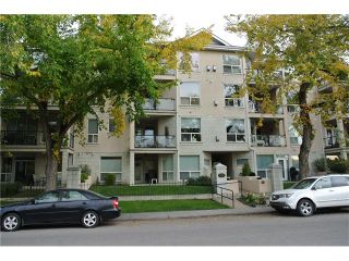 Photo 2: 107 3412 PARKDALE Boulevard NW in Calgary: Parkdale Condo for sale : MLS®# C4043389