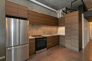 Photo 12: 307 1529 W 6TH Avenue in Vancouver: False Creek Condo for sale in "WSIX/SOUTH GRANVILLE LOFTS" (Vancouver West)  : MLS®# R2464010