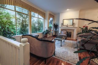 Photo 2: 5 2979 PANORAMA Drive in Coquitlam: Westwood Plateau Townhouse for sale in "DEERCREST" : MLS®# R2723188