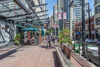 Photo 17: 1710 1188 RICHARDS Street in Vancouver: Yaletown Condo for sale (Vancouver West)  : MLS®# R2498878