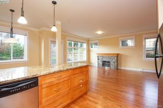 Photo 12: 17 1880 Laval Ave in VICTORIA: SE Gordon Head Row/Townhouse for sale (Saanich East)  : MLS®# 826384