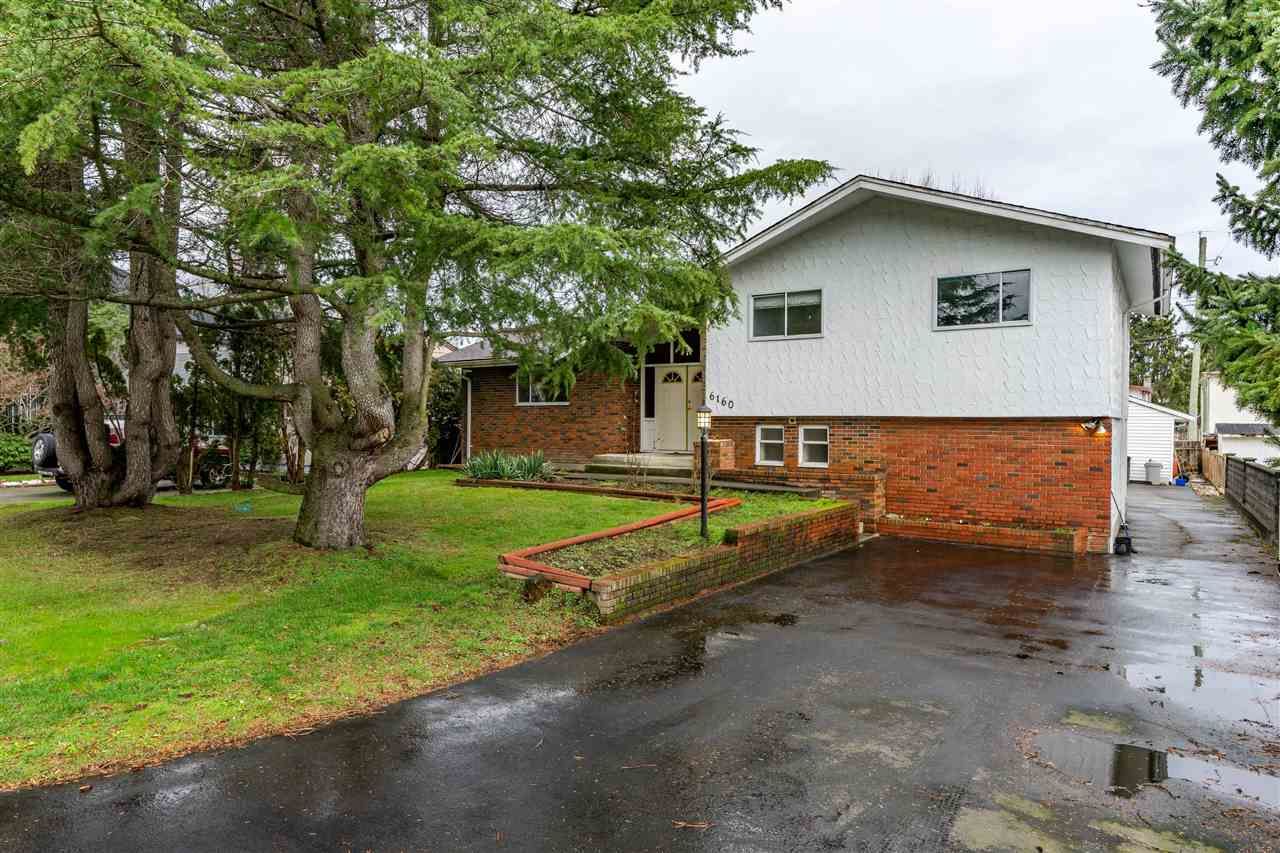 Main Photo: 6160 175A Street in Surrey: Cloverdale BC House for sale (Cloverdale)  : MLS®# R2429632