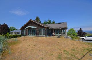 Photo 2: 7194 Dickinson Rd in Lantzville: Na Lower Lantzville House for sale (Nanaimo)  : MLS®# 935581