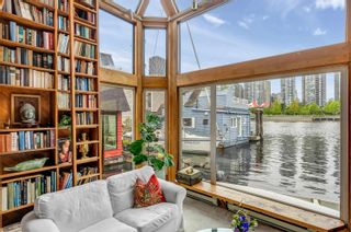Photo 7: 9 1301 JOHNSTON Street in Vancouver: False Creek House for sale in "Sea Island Village" (Vancouver West)  : MLS®# R2693589