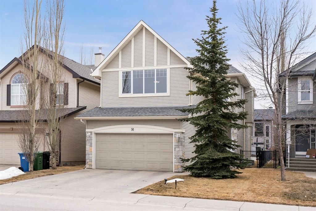 Photo 2: Photos: 91 Cougarstone Court SW in Calgary: Cougar Ridge Detached for sale : MLS®# A1198852