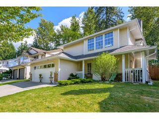 Photo 2: 20906 94B Avenue in Langley: Walnut Grove House for sale : MLS®# R2588738