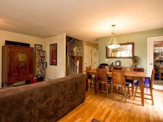 Photo 9: # 1 237 W 16TH ST in North Vancouver: Central Lonsdale Townhouse for sale : MLS®# V1012508