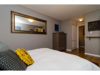 Photo 12: 103 15991 THRIFT Avenue: White Rock Condo for sale in "ARCADIAN" (South Surrey White Rock)  : MLS®# F1433551