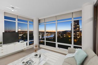 Photo 2: 1603 428 BEACH Crescent in Vancouver: Yaletown Condo for sale in "Kings Landing" (Vancouver West)  : MLS®# R2755020