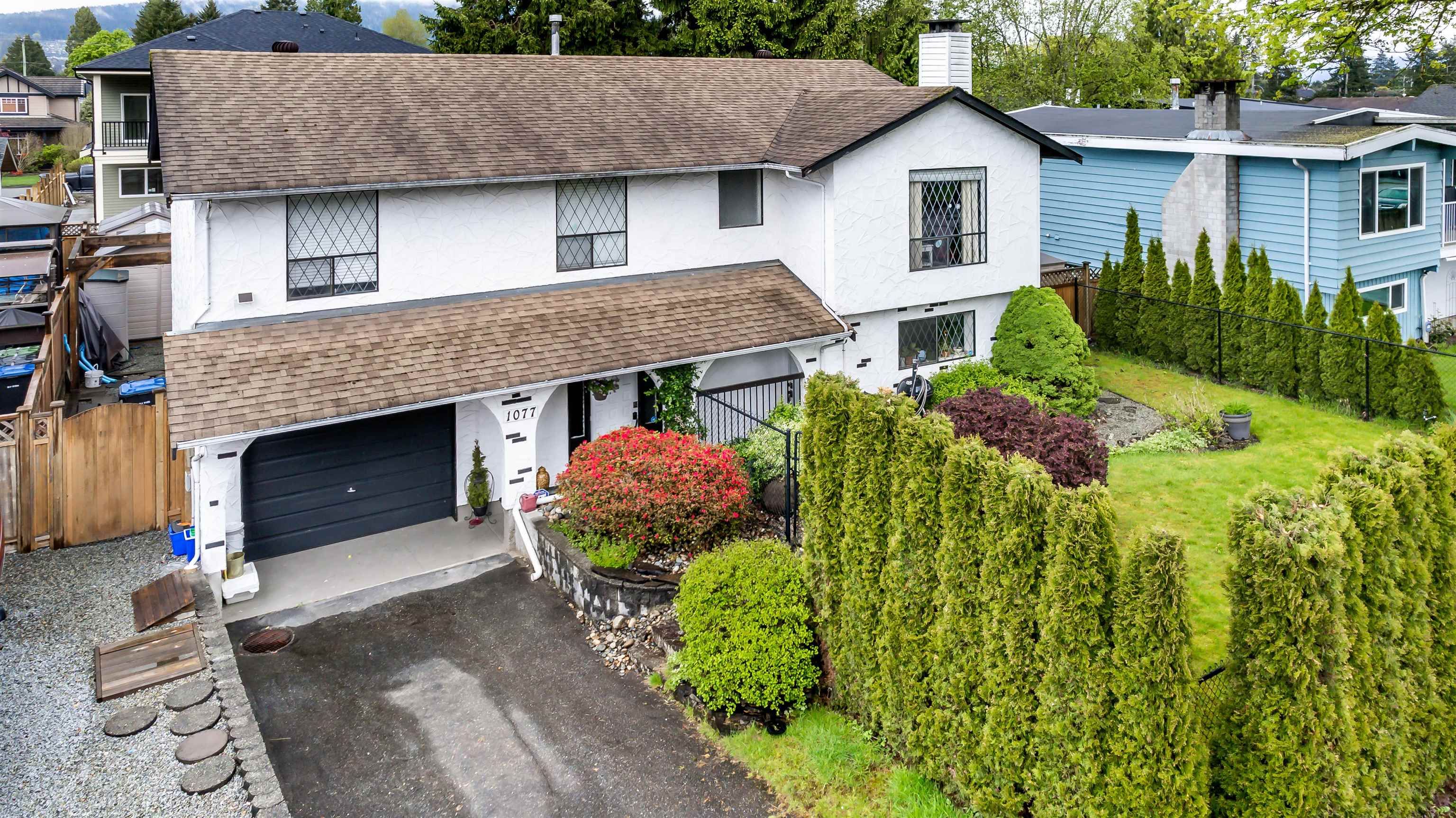 Main Photo: 1077 GLADE Court in Port Coquitlam: Birchland Manor House for sale : MLS®# R2763376