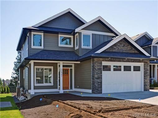 Main Photo: 3437 Hopwood Pl in VICTORIA: Co Latoria House for sale (Colwood)  : MLS®# 705684