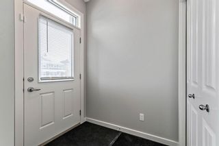 Photo 4: 1281 Legacy Circle SE in Calgary: Legacy Row/Townhouse for sale : MLS®# A1207381