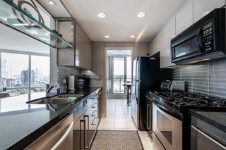 Photo 11: 1207 1408 STRATHMORE Mews in Vancouver: Yaletown Condo for sale in "WEST ONE" (Vancouver West)  : MLS®# R2900510
