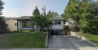Main Photo: 4 Oakbury Place SW in Calgary: Oakridge Detached for sale : MLS®# A2128827