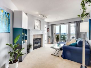 Photo 5: 207 333 E 1ST Street in North Vancouver: Lower Lonsdale Condo for sale in "The Vista West" : MLS®# R2712005