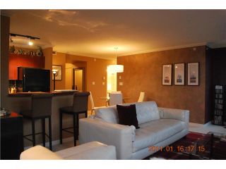 Photo 4: 601 1003 PACIFIC Street in Vancouver: West End VW Condo for sale in "SEASTAR" (Vancouver West)  : MLS®# V864299