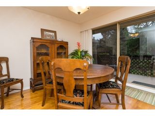 Photo 8: 911 555 W 28TH Street in North Vancouver: Upper Lonsdale Condo for sale in "CEDAR BROOKE VILLAGE" : MLS®# R2027545