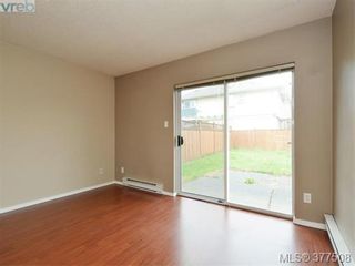 Photo 11: B 1706 Kings Rd in VICTORIA: Vi Jubilee Half Duplex for sale (Victoria)  : MLS®# 757946