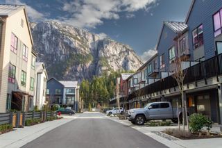 Photo 21: 38009 HELM Way in Squamish: Valleycliffe Townhouse for sale in "Sea and Sky" : MLS®# R2760594