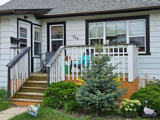 Photo 3: 856 Garfield Street North in Winnipeg: Sargent Park Residential for sale (5C)  : MLS®# 202323947