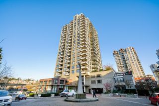 Photo 3: 1203 1 RENAISSANCE Square in New Westminster: Quay Condo for sale in "THE "Q"" : MLS®# R2784072