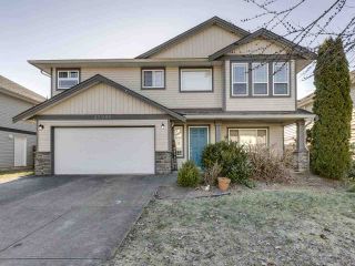 Photo 1: 32996 PHELPS Avenue in Mission: Mission BC House for sale in "Cedar Valley Estates" : MLS®# R2532423