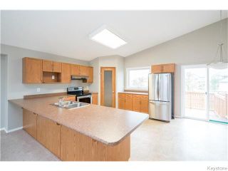Photo 6: 27 Goldfinch Way in WINNIPEG: Fort Garry / Whyte Ridge / St Norbert Residential for sale (South Winnipeg)  : MLS®# 1522022