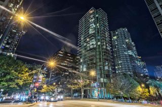 Photo 23: 807 1331 W GEORGIA Street in Vancouver: Coal Harbour Condo for sale in "THE POINTE" (Vancouver West)  : MLS®# R2483635