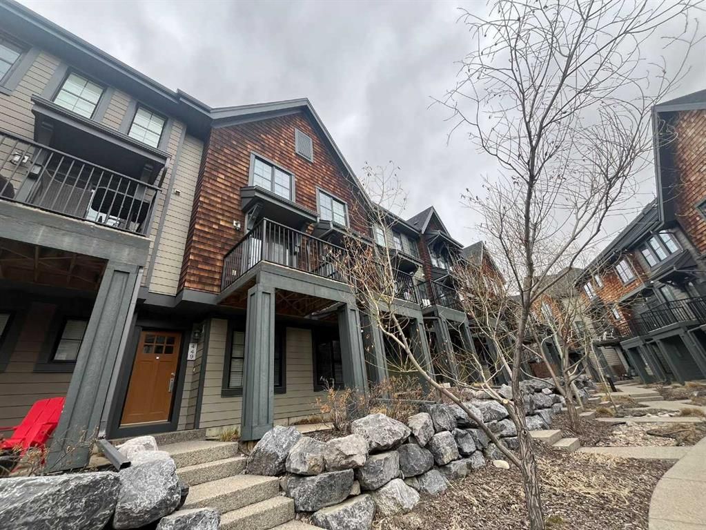 Main Photo: 449 Ascot Circle SW in Calgary: Aspen Woods Row/Townhouse for sale : MLS®# A2127367
