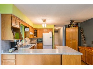 Photo 4: 318 22514 116 Avenue in Maple Ridge: East Central Condo for sale in "FRASER COURT" : MLS®# R2462714