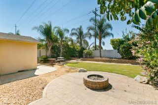 Photo 2: SAN DIEGO House for sale : 3 bedrooms : 4869 Glacier Ave