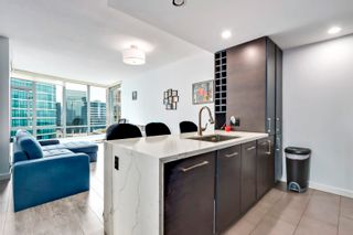 Photo 4: 2002 833 HOMER Street in Vancouver: Downtown VW Condo for sale in "Atelier" (Vancouver West)  : MLS®# R2869885