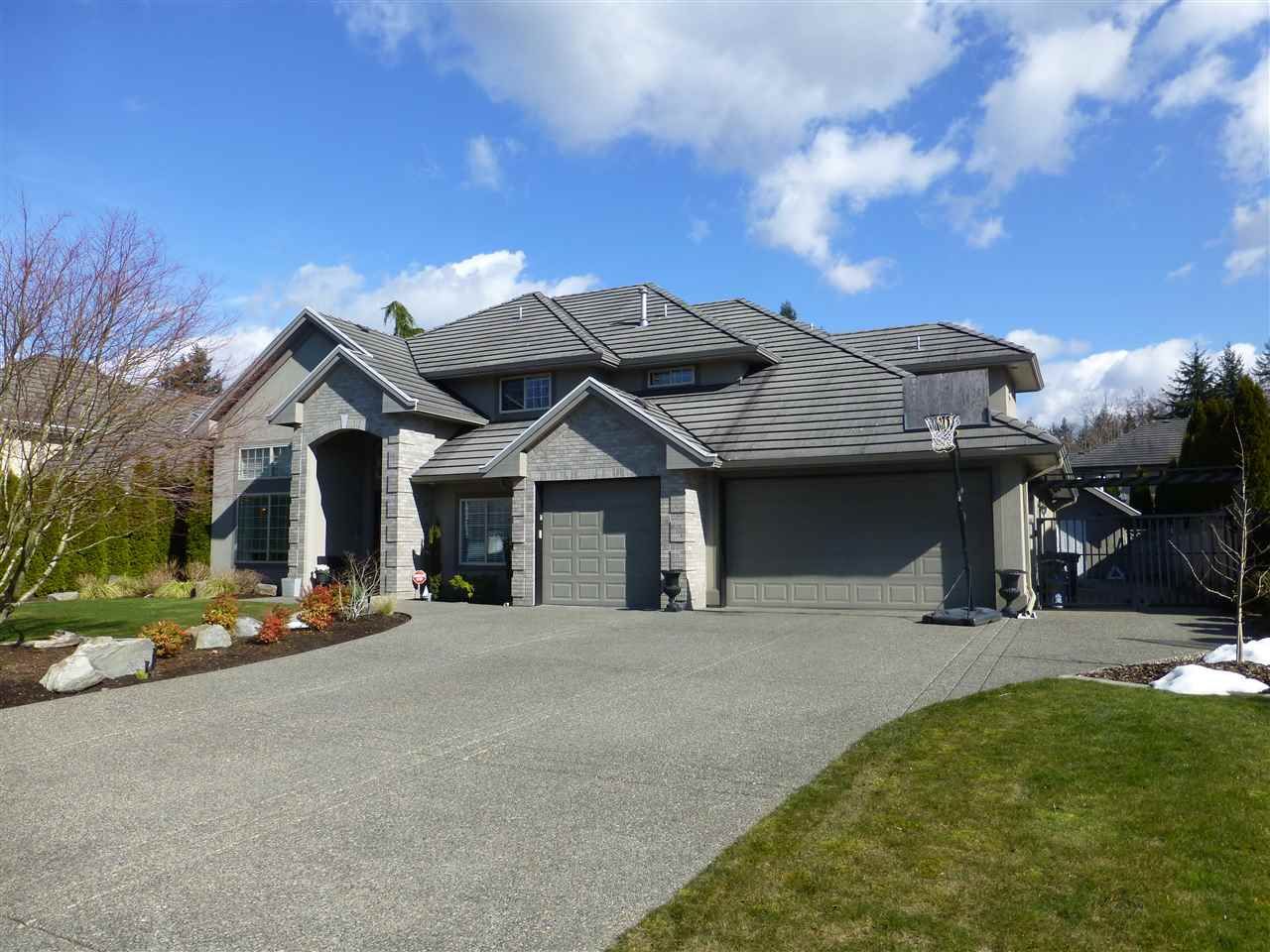 Main Photo: 2132 139A Street in Surrey: Elgin Chantrell House for sale in "CHANTRELL PARK ESTATES" (South Surrey White Rock)  : MLS®# R2245345