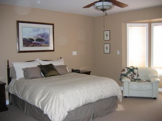 Photo 24: 2718 Sunnydale Drive in Blind Bay: Golf Course Area House for sale : MLS®# 10031350