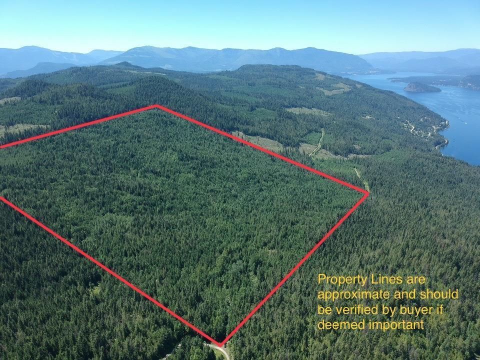 Main Photo: SE 1/4 Section 34 Eagle Bay Road, in Eagle Bay: Vacant Land for sale : MLS®# 10246374