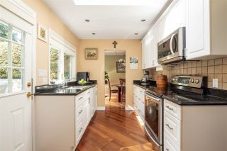 Photo 1: 659 E ST. JAMES Road in North Vancouver: Princess Park House for sale : MLS®# R2550977