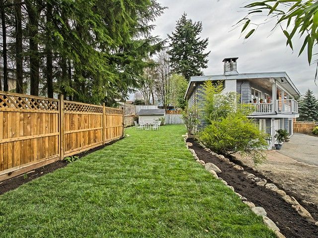 Photo 2: Photos: 984 E KEITH Road in North Vancouver: Calverhall House for sale : MLS®# V1067060