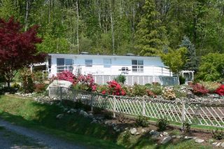 Photo 1: 89 43201 LOUGHEED Highway in Mission: Mission BC Manufactured Home for sale in "Nicoamin Village" : MLS®# F2814797