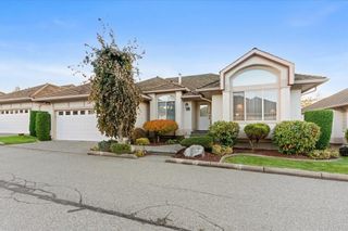 Photo 1: 25 30703 BLUERIDGE Drive in Abbotsford: Abbotsford West House for sale : MLS®# R2737007