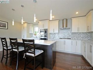 Photo 6: 2330 Arbutus Rd in VICTORIA: SE Arbutus House for sale (Saanich East)  : MLS®# 758286