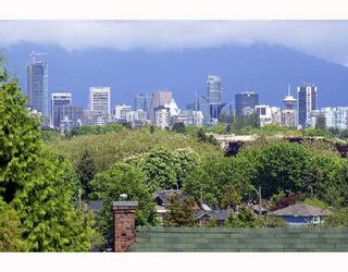 Photo 2: 3477 BLENHEIM Street in Vancouver: Dunbar House for sale (Vancouver West)  : MLS®# V710168