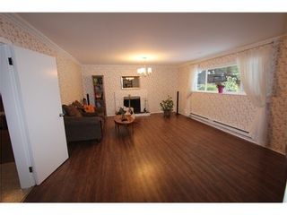 Photo 10: 608 GATENSBURY Street: Central Coquitlam Home for sale ()  : MLS®# V925767