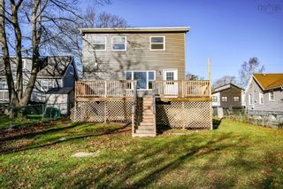 Photo 2: 17 Lewis Street in Halifax: 7-Spryfield Residential for sale (Halifax-Dartmouth)  : MLS®# 202226967
