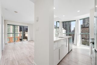 Photo 4: 407 1188 HOWE Street in Vancouver: Downtown VW Condo for sale in "1188 HOWE" (Vancouver West)  : MLS®# R2843584