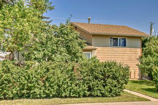 Photo 2: 1344 Pennsburg Road SE in Calgary: Penbrooke Meadows Detached for sale : MLS®# A2068803
