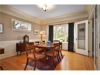 Photo 3: 3894 W 34TH Avenue in Vancouver: Dunbar House for sale in "West of Dunbar" (Vancouver West)  : MLS®# V1003943