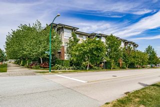 Photo 2: 306 19201 66A Avenue in Surrey: Clayton Condo for sale in "ONE92" (Cloverdale)  : MLS®# R2788230