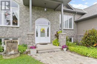 Photo 3: 678 MACPHERSON ROAD in Smiths Falls: House for sale : MLS®# 1358328