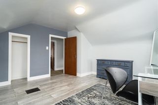 Photo 12: 82 Stranmillis Avenue in Winnipeg: St Vital Residential for sale (2D)  : MLS®# 202225998