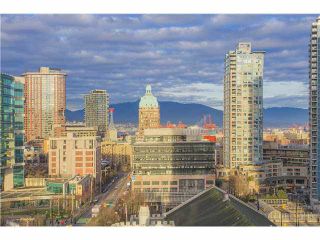 Photo 35: 2301 161 W GEORGIA Street in Vancouver: Downtown VW Condo for sale in "COSMO/DOWNTOWN" (Vancouver West)  : MLS®# R2556752